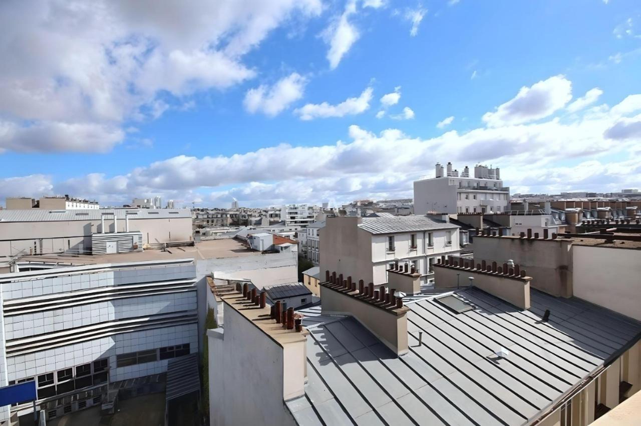Paradis Du Canal St-martin Et Jardin Villemin * Paris